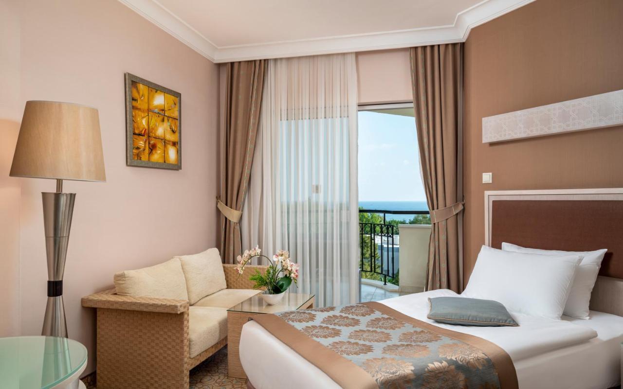 Mukarnas Spa & Resort Hotel Окурджалар Екстериор снимка